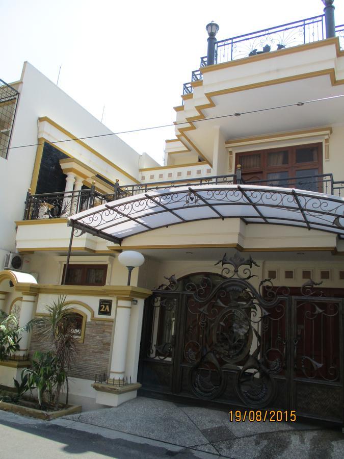 Hostel The Backpacker Semarang Exteriér fotografie